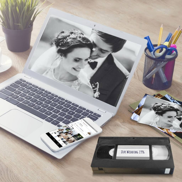 Wedding anniversary slideshow planning